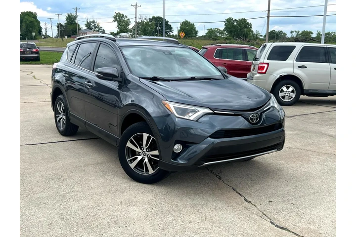 $15999 : 2018 RAV4 XLE FWD image 5