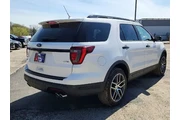 $22703 : Ford Explorer 2018 AWD Sport thumbnail