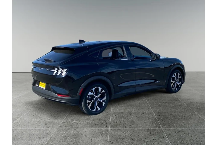 $33559 : Ford Mustang Mach-E 2024 Sel image 5
