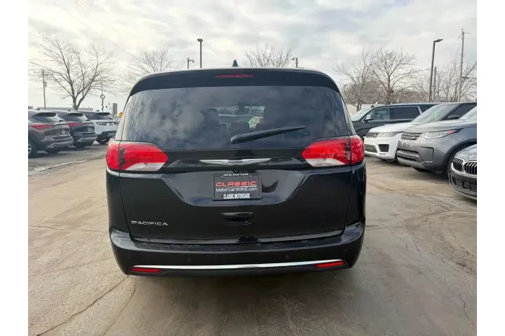 $19995 : 2019 PACIFICA image 2