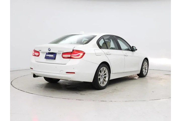 $15998 : BMW 3 Series 2016 AWD 320i x image 8
