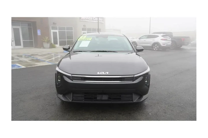 $20984 : 2025 K4 LXS image 3