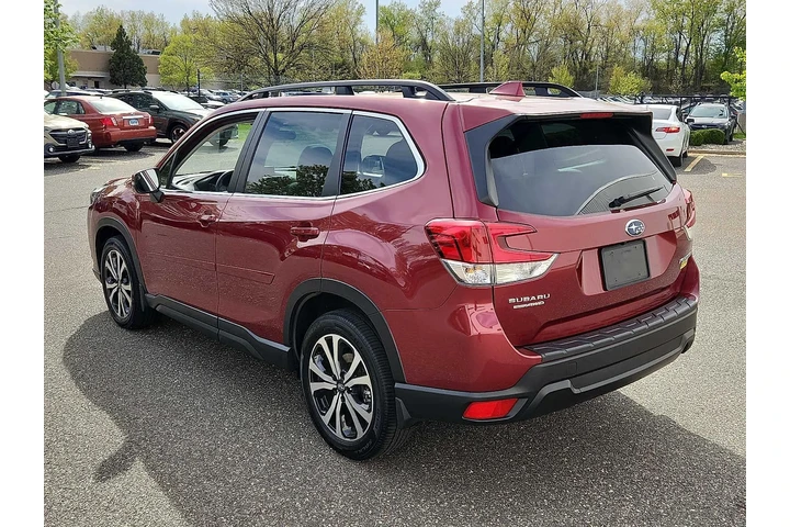 $28488 : Subaru Forester 2023 AWD Lim image 4