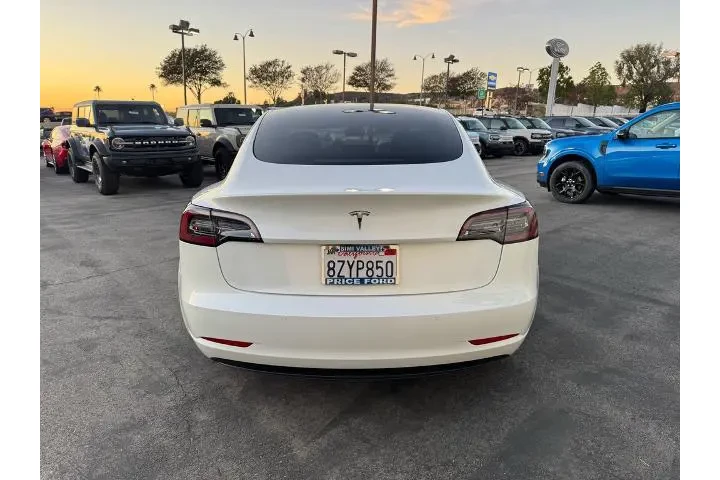 $18985 : Tesla Model 3 2021 Standard image 4