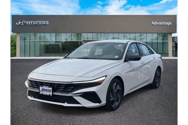 $22925 : Hyundai ELANTRA 2025 SEL Spo image 4