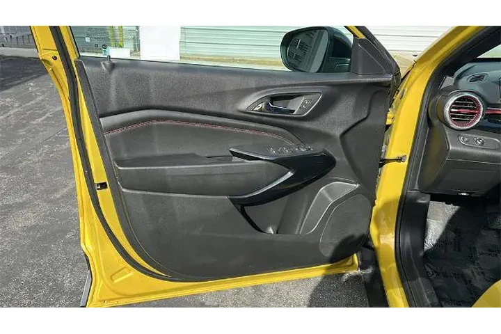 $21900 : Chevrolet Trax 2024 RS 4dr C image 10