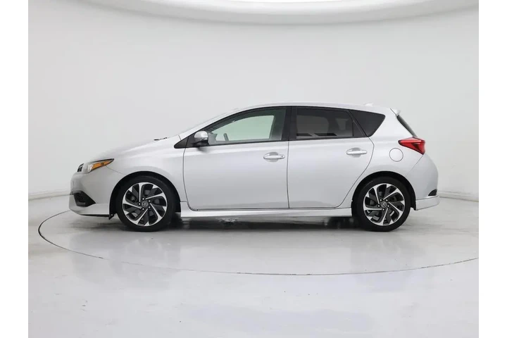 $15998 : Toyota Corolla iM 2017 4dr H image 3