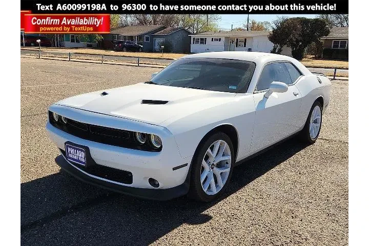 $24990 : Dodge Challenger 2021 SXT 2d image 1