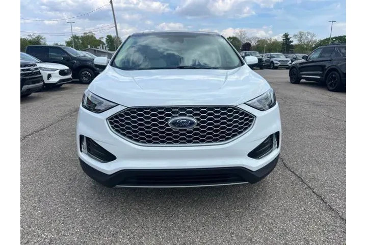 $26860 : Ford Edge 2023 AWD ST-Line 4 image 2