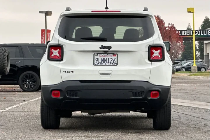 $22756 : Jeep Renegade 2023 4x4 Altit image 7