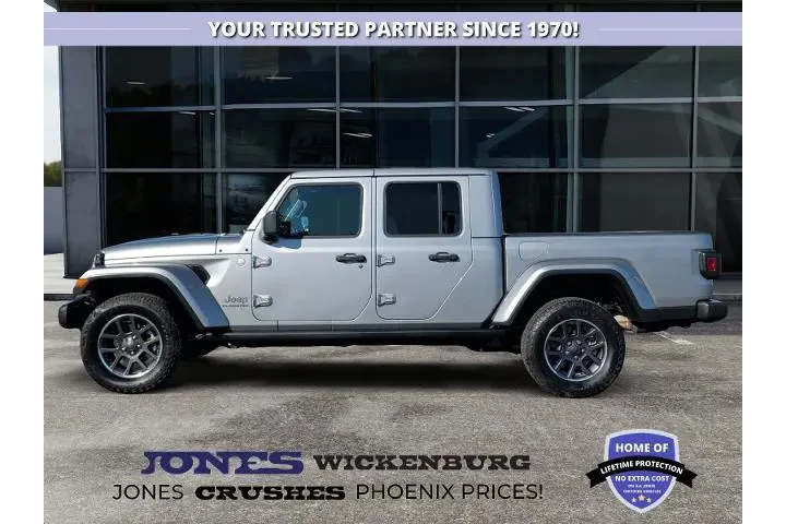 $26580 : Jeep Gladiator 2020 4x4 Over image 2