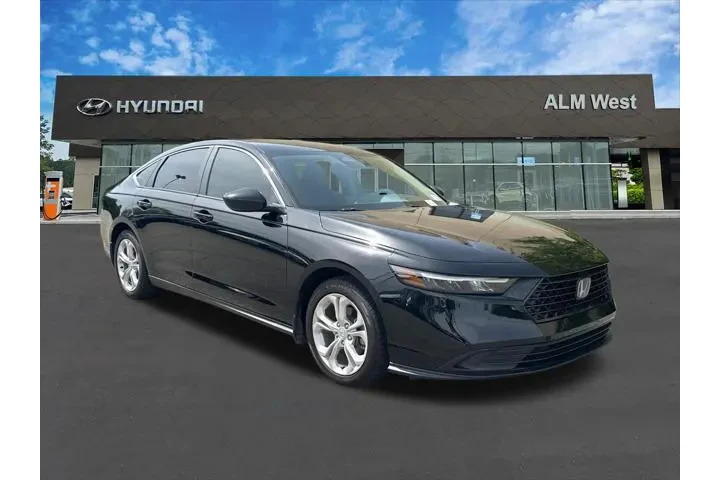 $23420 : Honda Accord 2023 LX 4dr Sed image 3