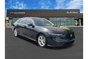$23420 : Honda Accord 2023 LX 4dr Sed thumbnail