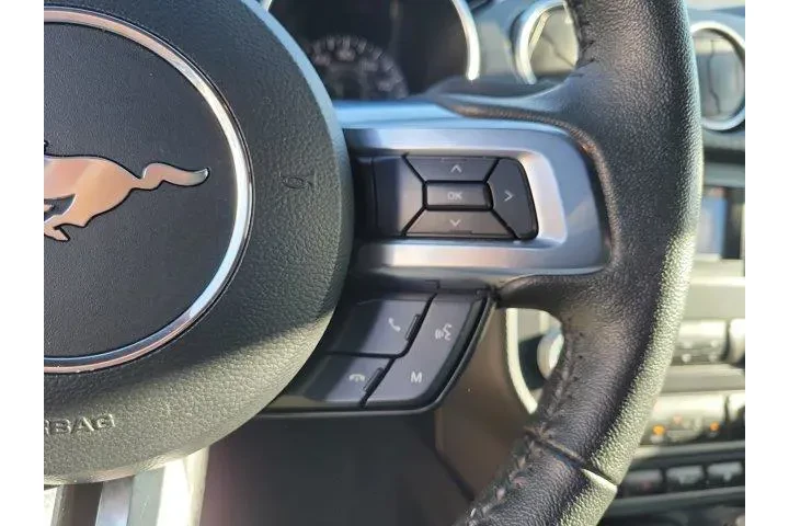 $22500 : Ford Mustang 2021 EcoBoost 2 image 7