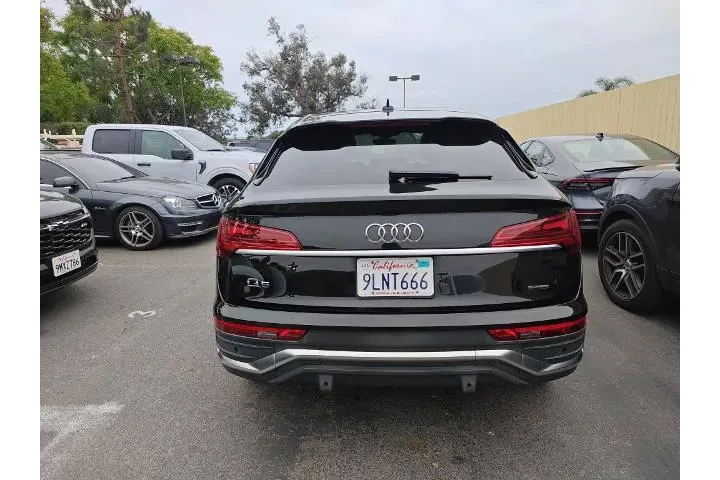 $27085 : Audi Q5 Sportback 2021 AWD q image 4