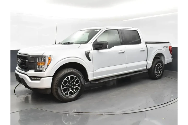 $35999 : Ford F-150 2022 4x4 XLT 4dr image 1