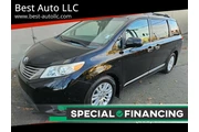2011 Sienna XLE 8-Passenger en Seattle