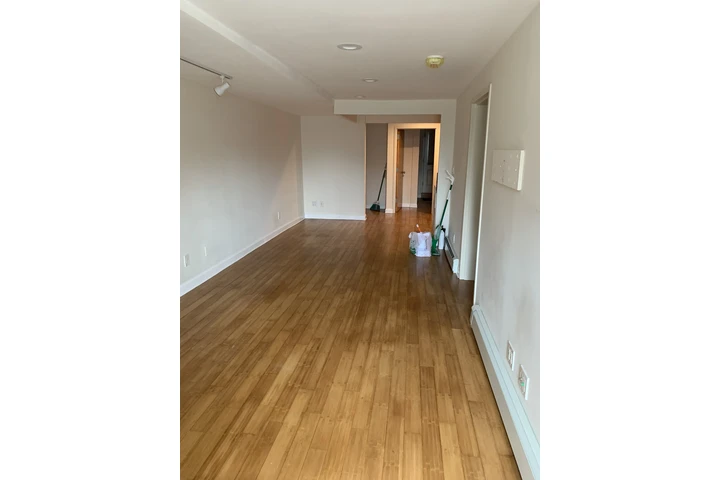 $2850 : Maspeth 2 Dorm/Yarda Bonito image 10