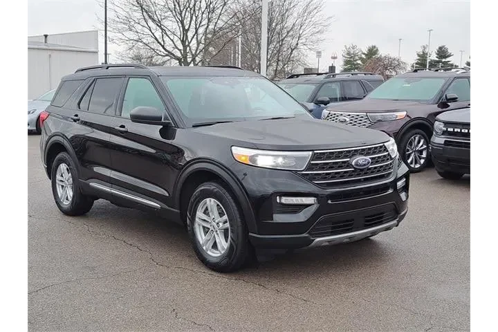 $32025 : Ford Explorer 2023 AWD XLT 4 image 7