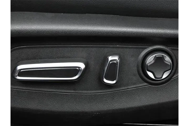 $31318 : Acura Integra 2024 4dr Liftb image 8