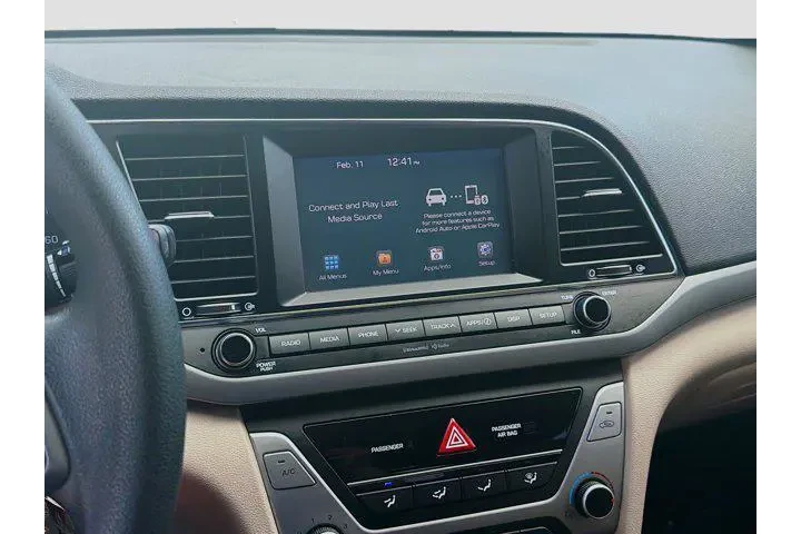 $8868 : Hyundai ELANTRA 2018 SEL 4dr image 10