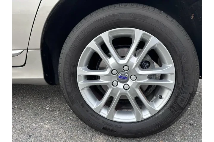 $10995 : 2016 XC60 T5 Drive-E Premier image 8