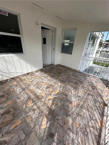 $415000 : Casa en Miami image 8