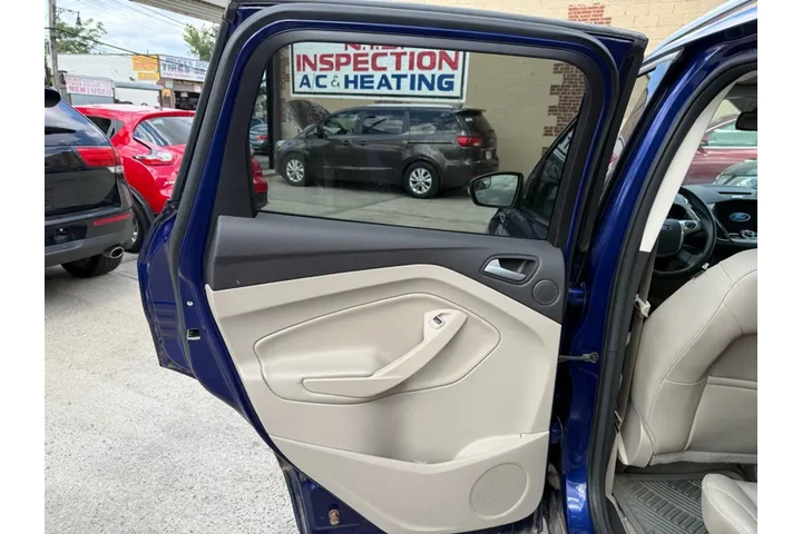 $9995 : 2016 Escape Titanium 4WD image 7