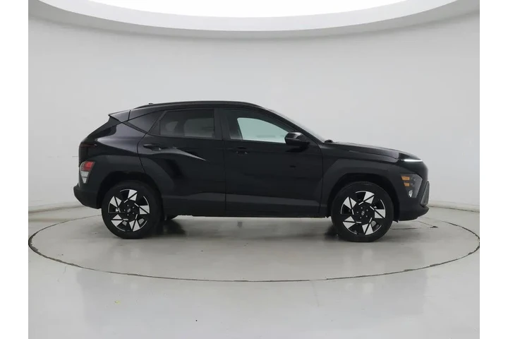 $23998 : Hyundai KONA 2024 AWD SEL 4d image 7