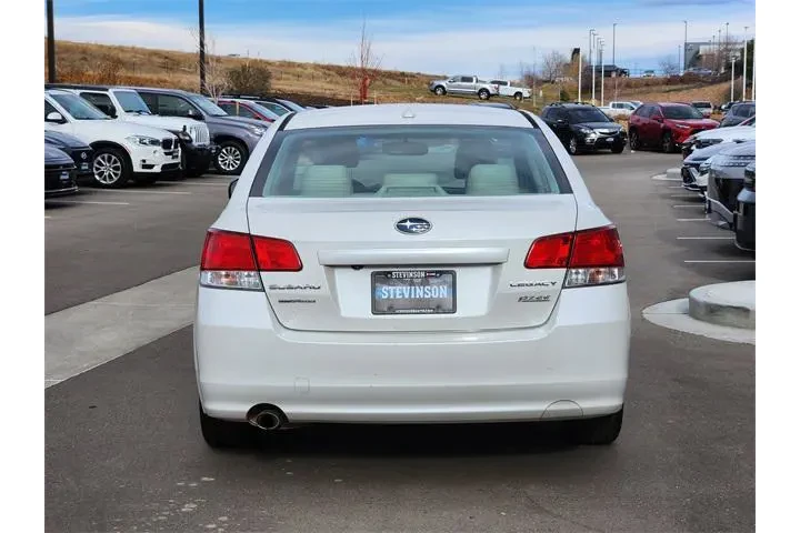 $7589 : Subaru Legacy 2014 AWD 2.5i image 3