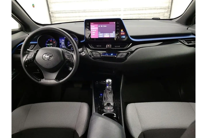 $18998 : Toyota C-HR 2019 LE 4dr Cros image 9