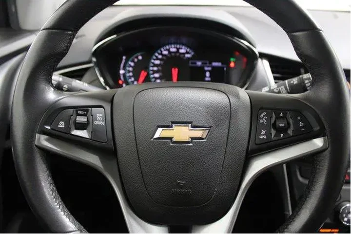 $18991 : Chevrolet Trax 2022 AWD LT 4 image 8