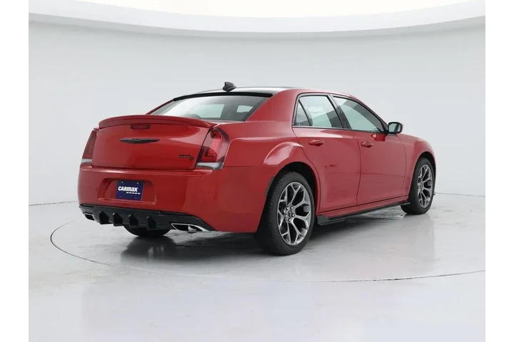 $30998 : Chrysler 300 2017 S 4dr Seda image 8