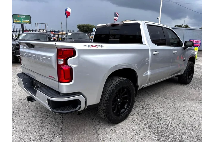 2020 Silverado 1500 RST image 6