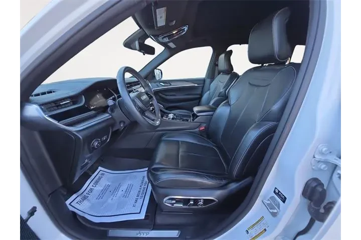 $36984 : Jeep Grand Cherokee 2023 4x4 image 9