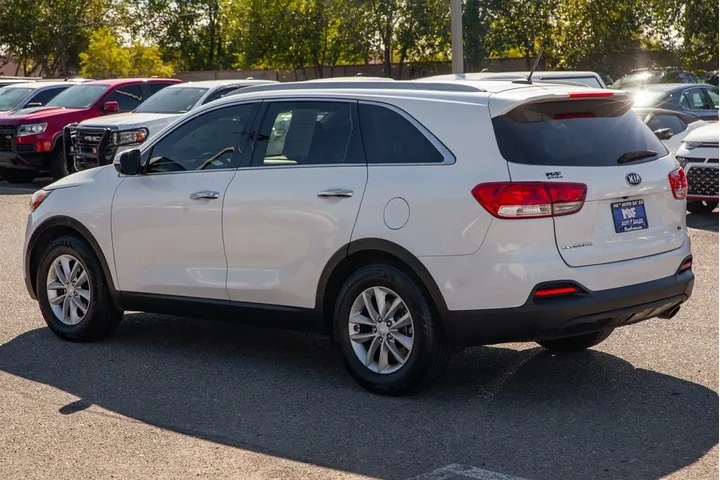 $12499 : 2017 Sorento 3.3L LX image 7