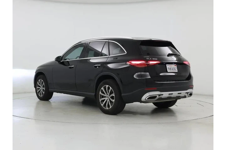 $37998 : Mercedes-Benz GLC 2023 GLC 3 image 2