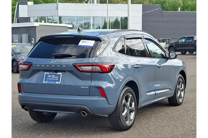 $26298 : Ford Escape 2023 AWD ST-Line image 6