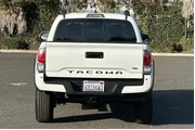 $34588 : Toyota Tacoma 2021 4x4 TRD P thumbnail