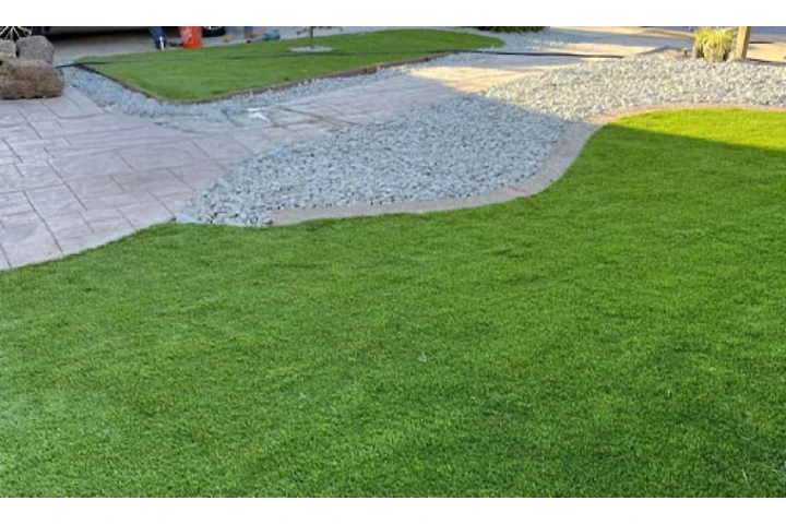 Doro’s Landscaping image 3