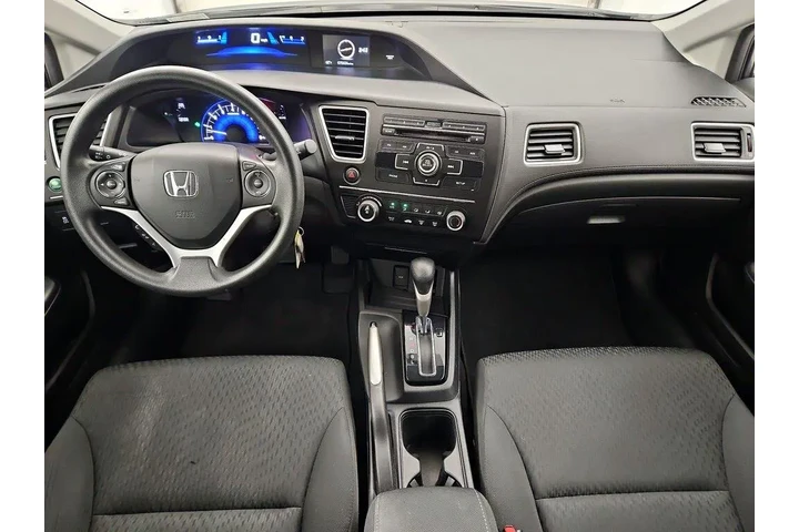 $15998 : Honda Civic 2014 LX 4dr Seda image 9