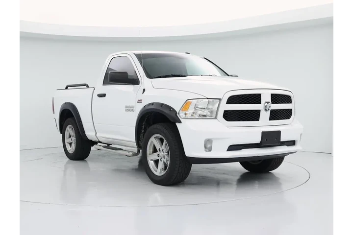 $22998 : Ram 1500 2016 4x4 Express 2d image 1