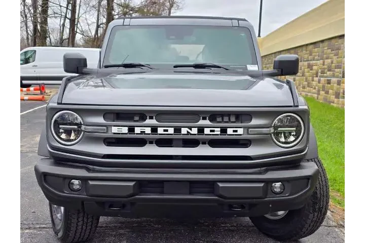 $36411 : Ford Bronco 2023 4x4 Base 4d image 4