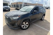 Toyota RAV4 2021 XLE 4dr SUV en Houston