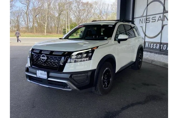 $27487 : Nissan Pathfinder 2023 AWD R image 8