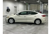 $6975 : Hyundai ELANTRA 2017 SE 4dr thumbnail