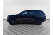 $29904 : Jeep Grand Cherokee 2022 4x4 thumbnail