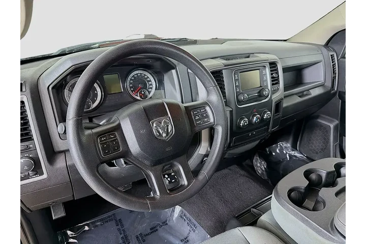 $19949 : Ram 1500 2018 4x4 Express 4d image 8