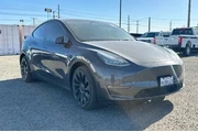 $27988 : Tesla Model Y 2022 AWD Long thumbnail