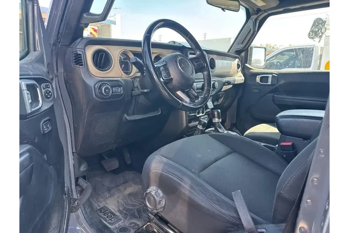 $28053 : Jeep Wrangler Unlimited 2020 image 5